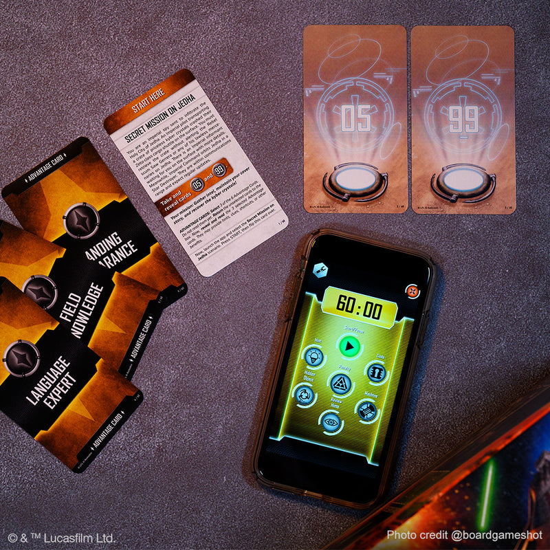 Load image into Gallery viewer, Star Wars UNLOCK! Card Game - sample components from Secret Mission on Jedha.